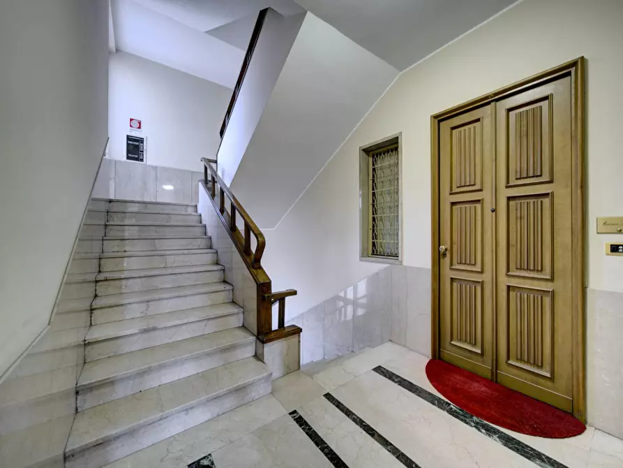 Immagine 5 di Appartamento in vendita  in Via San Quintino a Torino