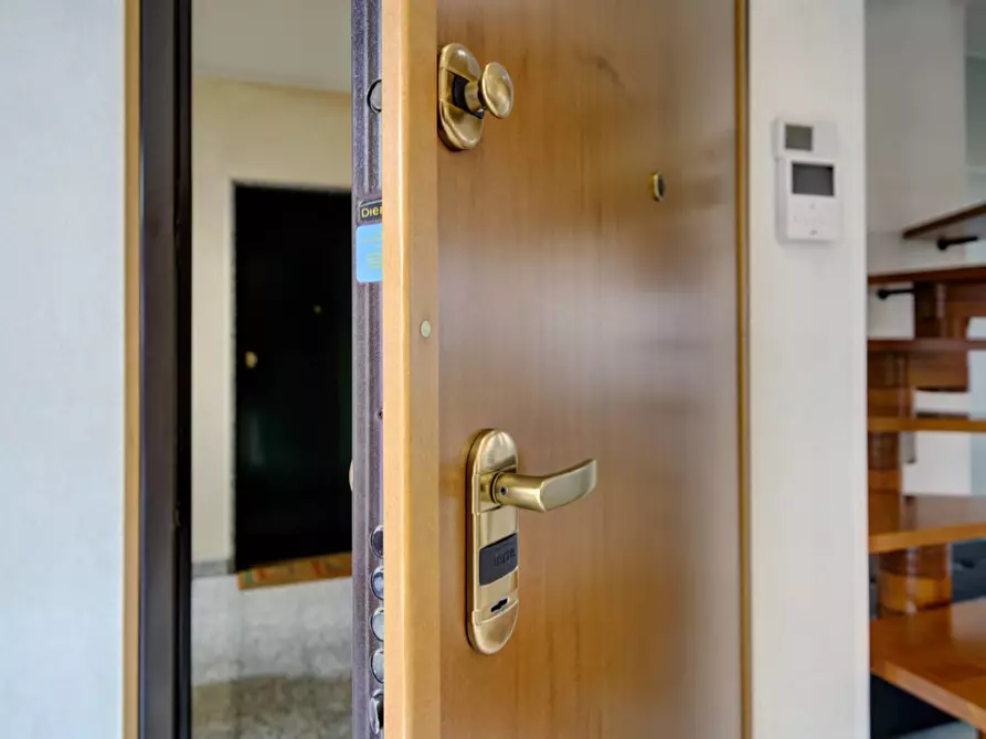 Immagine 28 di Appartamento in vendita  in Via della Croce a Collegno