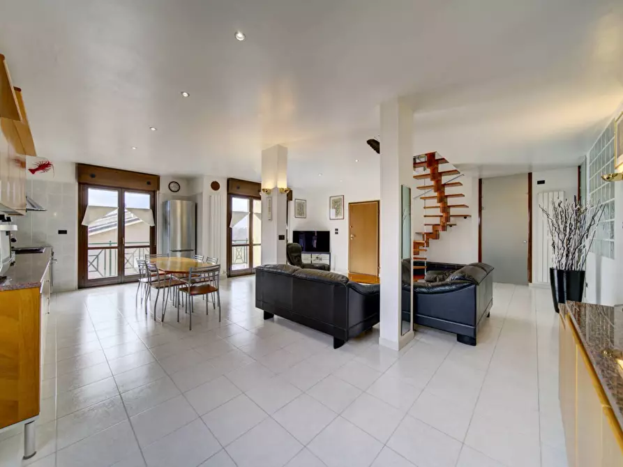 Immagine 6 di Appartamento in vendita  in Via della Croce a Collegno