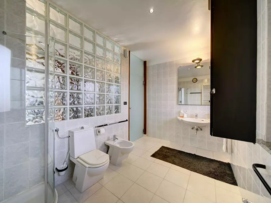 Immagine 15 di Appartamento in vendita  in Via della Croce a Collegno