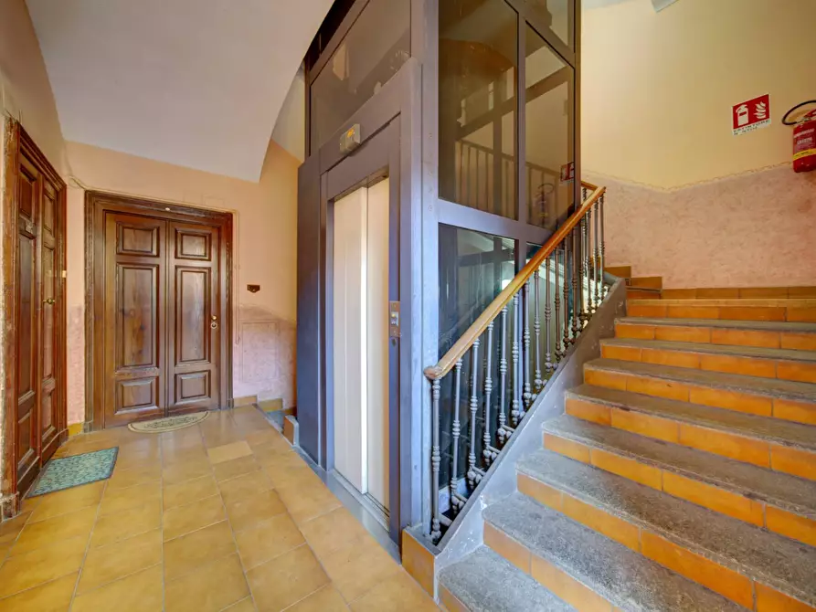 Immagine 4 di Appartamento in vendita  in Via Vanchiglia a Torino