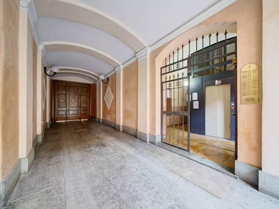 Immagine 2 di Appartamento in vendita  in Via Vanchiglia a Torino