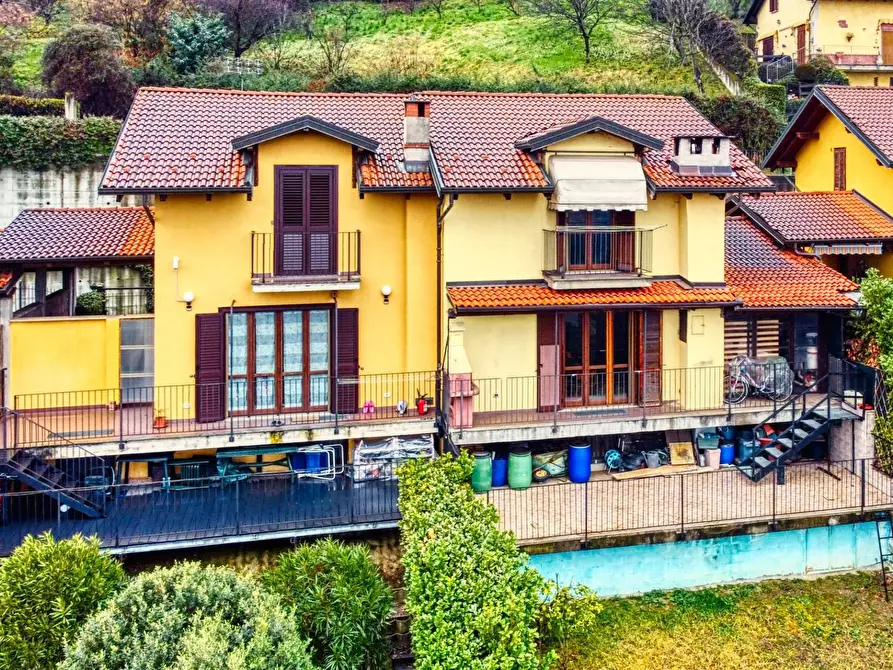 Immagine 2 di Villetta a schiera in vendita  in Strada Chiovino a Castagneto Po