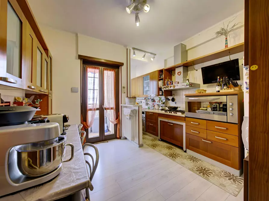 Immagine 10 di Appartamento in vendita  in Corso Peschiera a Torino