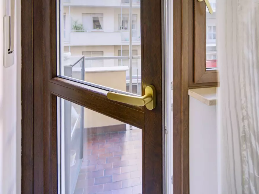 Immagine 22 di Appartamento in vendita  in Corso Peschiera a Torino