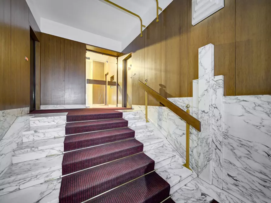 Immagine 2 di Appartamento in vendita  in Via Stefano Clemente a Torino