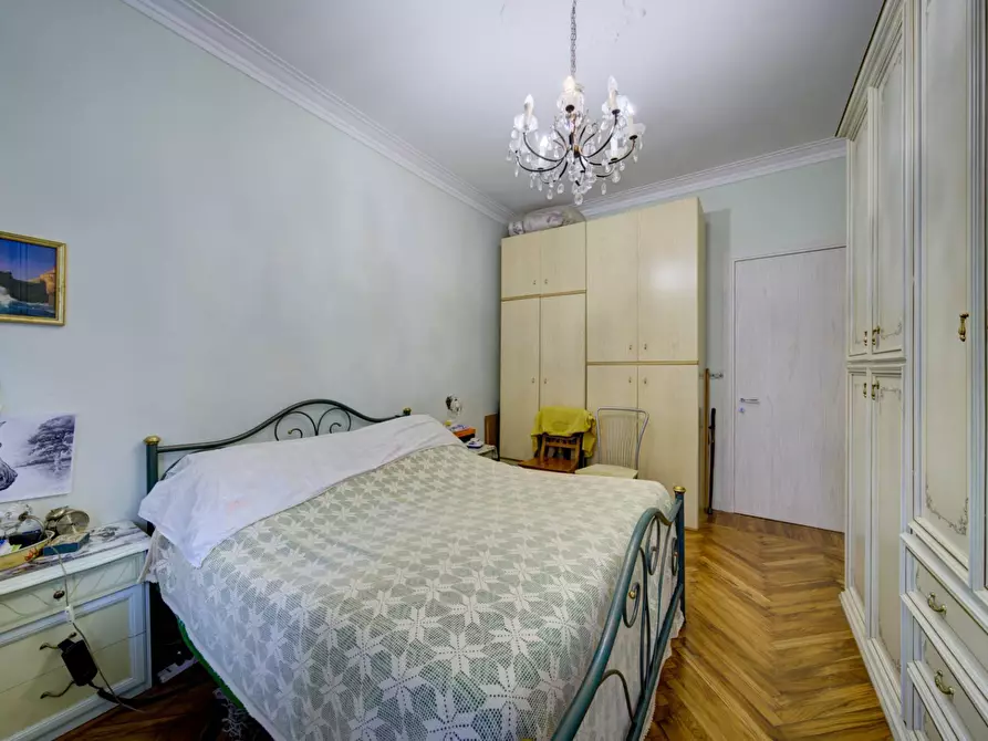 Immagine 9 di Appartamento in vendita  in Via Ozegna a Torino