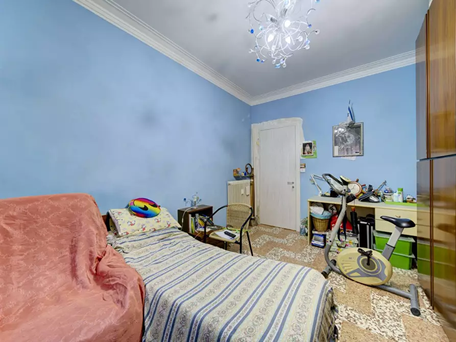 Immagine 11 di Appartamento in vendita  in Via Ozegna a Torino