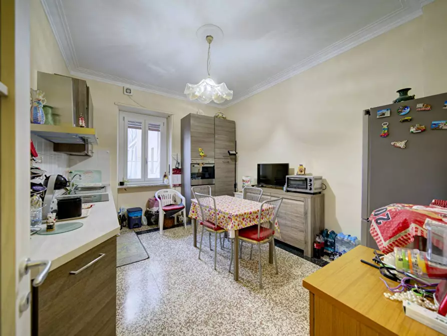 Immagine 7 di Appartamento in vendita  in Via Ozegna a Torino