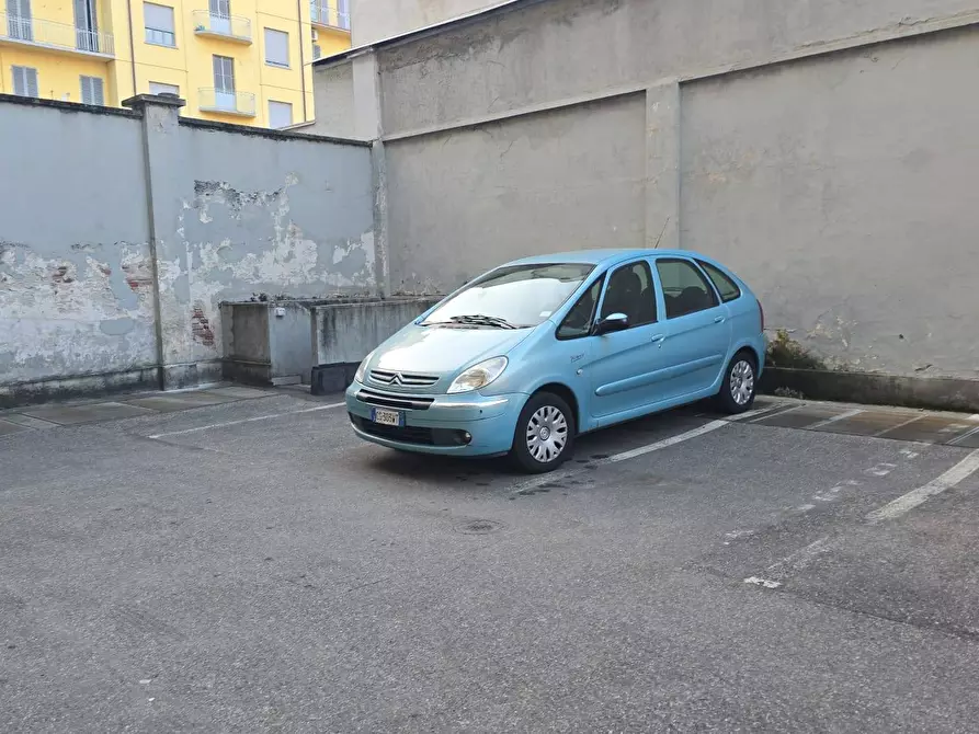 Immagine 5 di Box auto in vendita  in Via Stefano Clemente a Torino