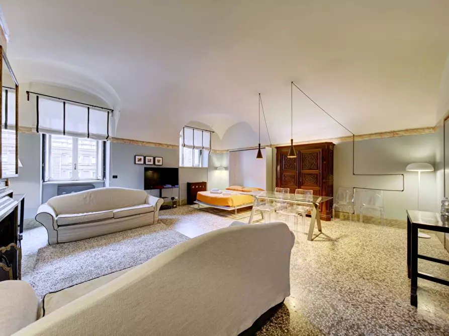 Immagine 23 di Appartamento in vendita  in Piazza Carignano a Torino