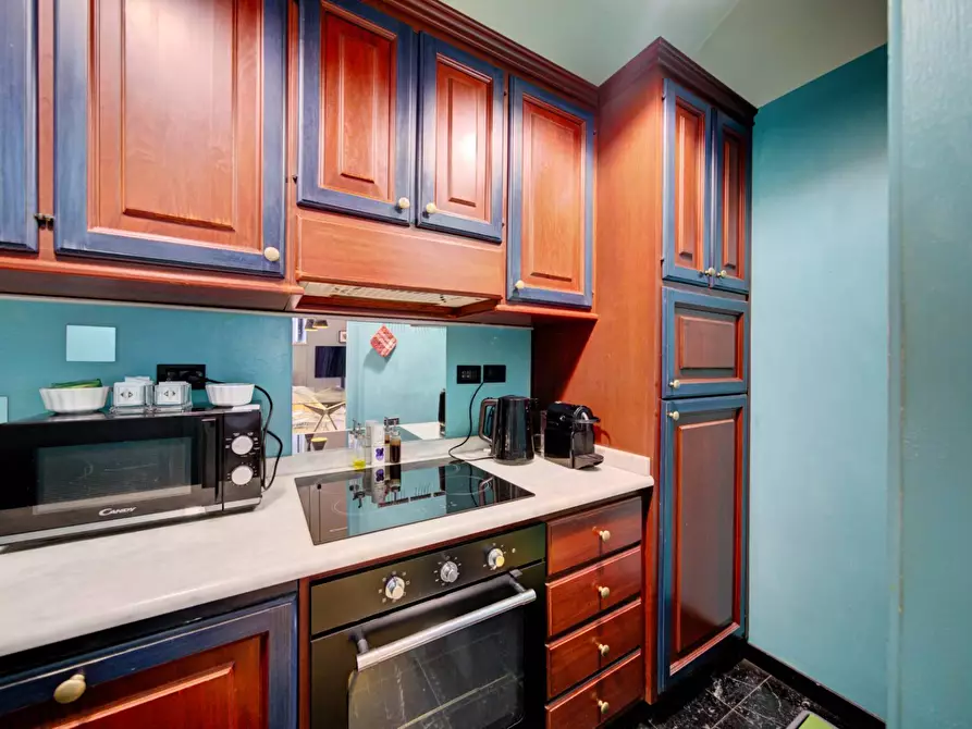 Immagine 28 di Appartamento in vendita  in Piazza Carignano a Torino