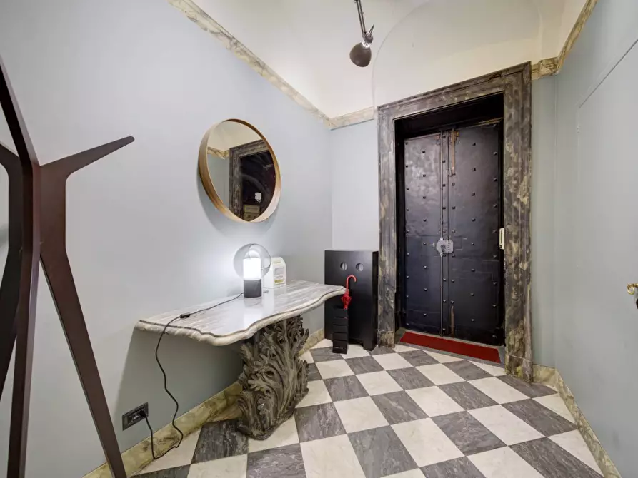 Immagine 20 di Appartamento in vendita  in Piazza Carignano a Torino