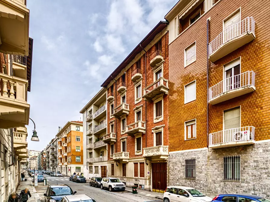 Immagine 2 di Appartamento in vendita  in Via Goffredo Casalis a Torino
