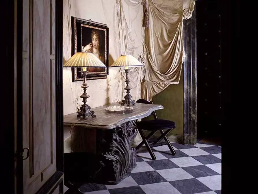 Immagine 9 di Appartamento in vendita  in Piazza Carignano a Torino