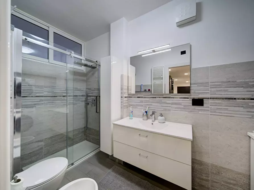 Immagine 19 di Appartamento in vendita  in Via Francesco De Sanctis a Torino