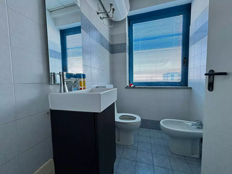 Immagine 17 di Ufficio in vendita  a Alpignano