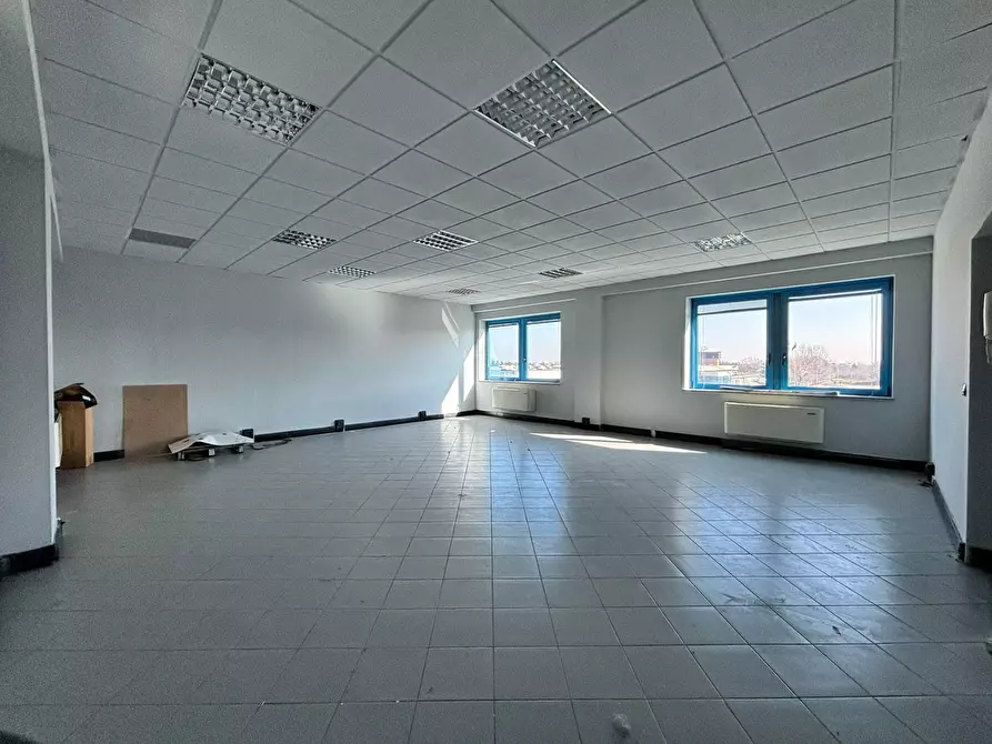 Immagine 9 di Ufficio in vendita  a Alpignano