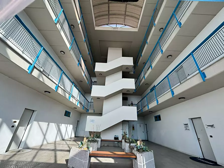 Immagine 4 di Ufficio in vendita  a Alpignano