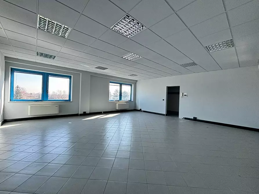 Immagine 12 di Ufficio in vendita  a Alpignano