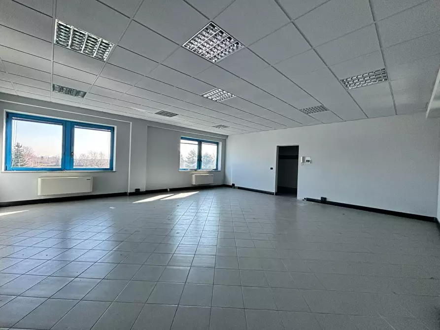 Immagine 14 di Ufficio in vendita  a Alpignano