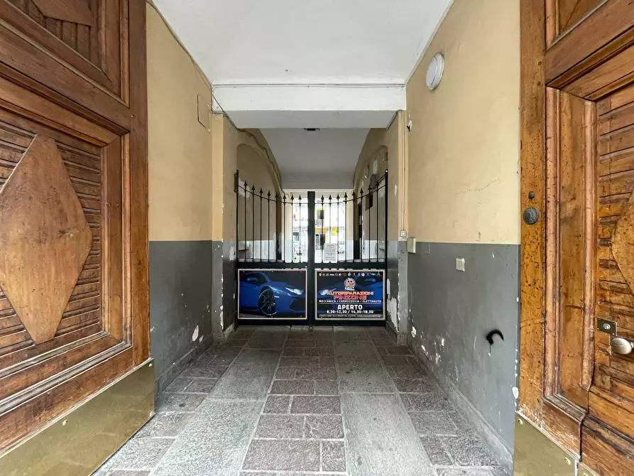 Immagine 6 di Appartamento in vendita  in Via Nizza a Torino