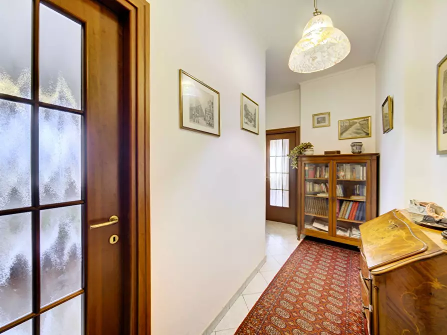 Immagine 6 di Appartamento in vendita  in Via Genola a Torino