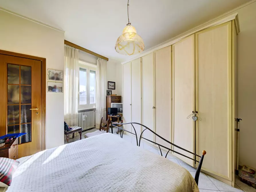 Immagine 15 di Appartamento in vendita  in Via Genola a Torino