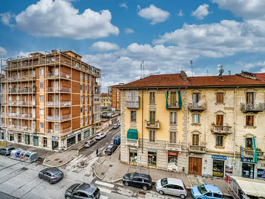 Immagine 14 di Appartamento in vendita  in Via Desana a Torino
