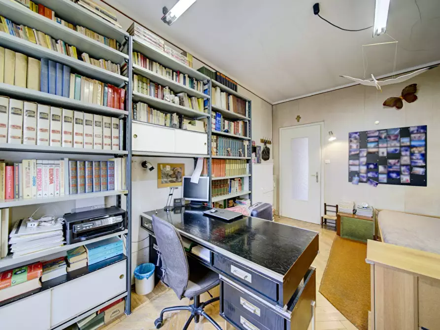 Immagine 15 di Appartamento in vendita  in Via Giambattista Gropello a Torino