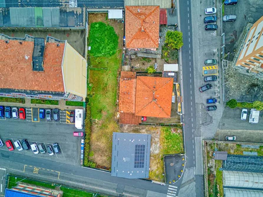 Immagine 5 di Villa in vendita  in via Rossini a Alpignano