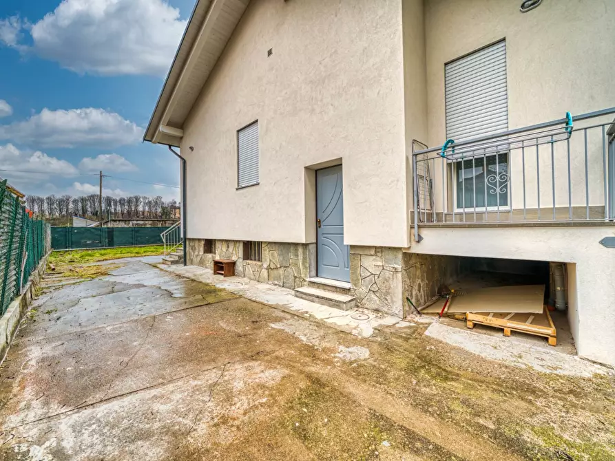 Immagine 29 di Villa in vendita  in via Rossini a Alpignano