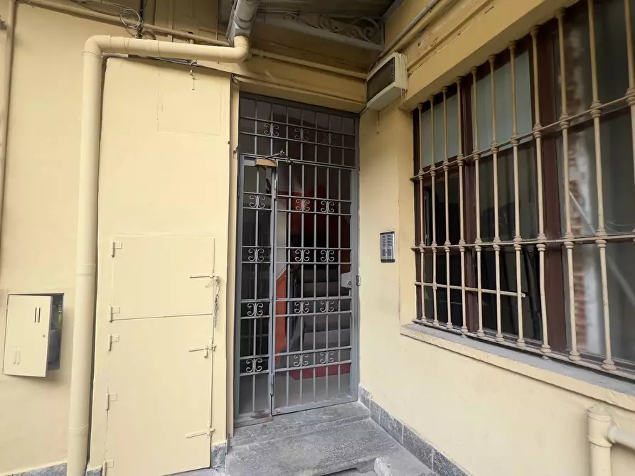 Immagine 4 di Appartamento in vendita  in Piazza Santa Giulia a Torino