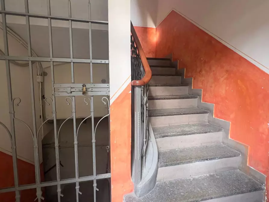 Immagine 5 di Appartamento in vendita  in Piazza Santa Giulia a Torino