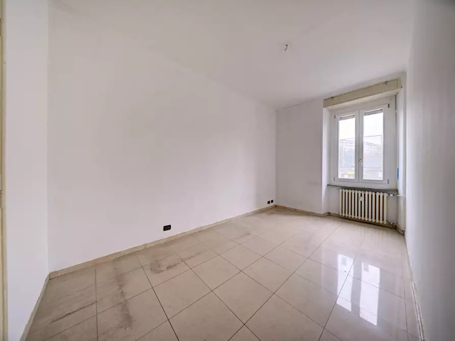 Immagine 10 di Appartamento in vendita  in Via Revello a Torino