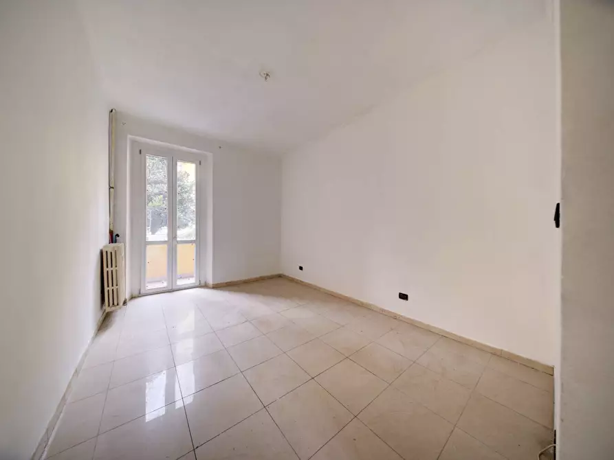 Immagine 11 di Appartamento in vendita  in Via Revello a Torino