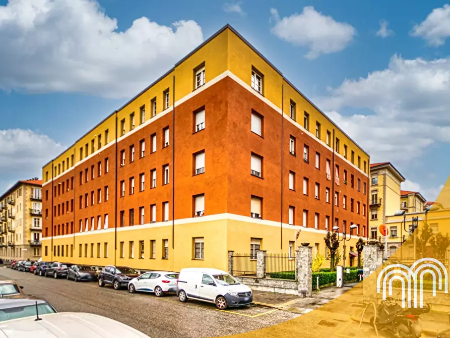Immagine 1 di Appartamento in vendita  in Via Revello a Torino