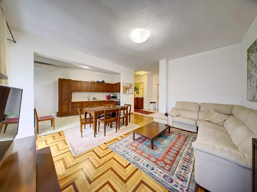 Immagine 12 di Appartamento in vendita  in Corso Alcide De Gasperi a Torino