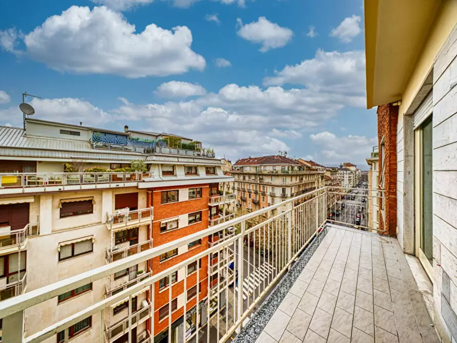 Immagine 19 di Appartamento in vendita  in Corso Alcide De Gasperi a Torino