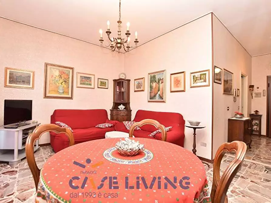 Immagine 6 di Appartamento in vendita  in via piave a Rosate