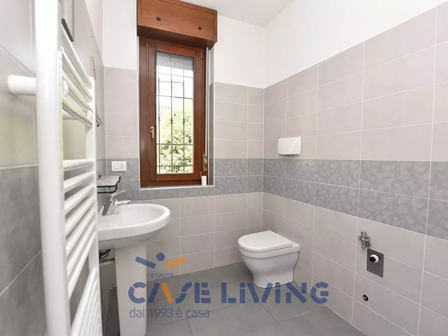 Immagine 17 di Villetta a schiera in vendita  in via mazzini a Lacchiarella