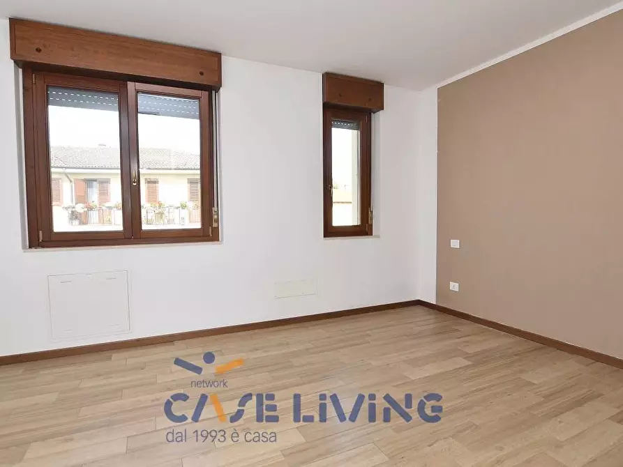 Immagine 20 di Villetta a schiera in vendita  in via mazzini a Lacchiarella