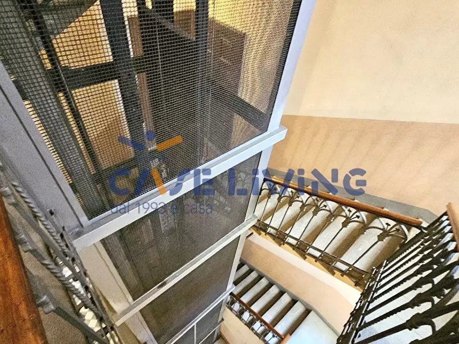 Immagine 19 di Appartamento in vendita  in Viale Lunigiana a Milano