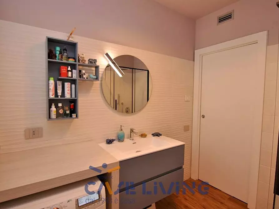 Immagine 20 di Appartamento in vendita  a Rozzano