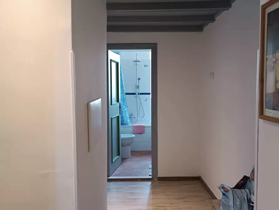 Immagine 1 di Appartamento in vendita  in Vicolo Dei Prati Fiscali a Roma