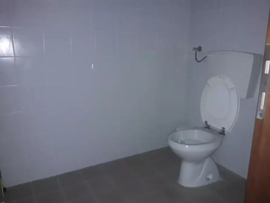 Immagine 5 di Attività commerciale in affitto  in via vanni a Ponsacco