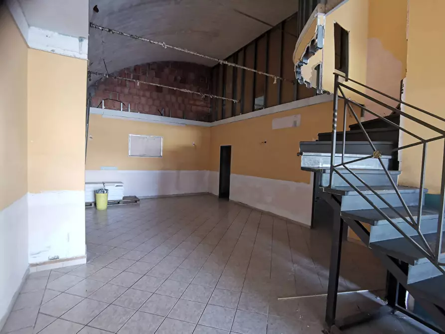 Immagine 3 di Locale commerciale in affitto  in via ciro menotti a Ponsacco