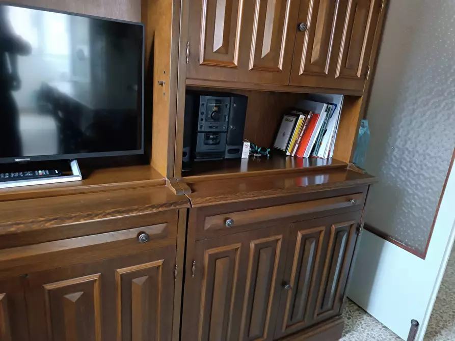 Immagine 13 di Appartamento in vendita  in Via I maggio a Pontedera