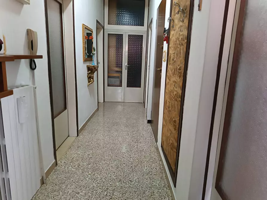 Immagine 3 di Appartamento in vendita  in Via I maggio a Pontedera