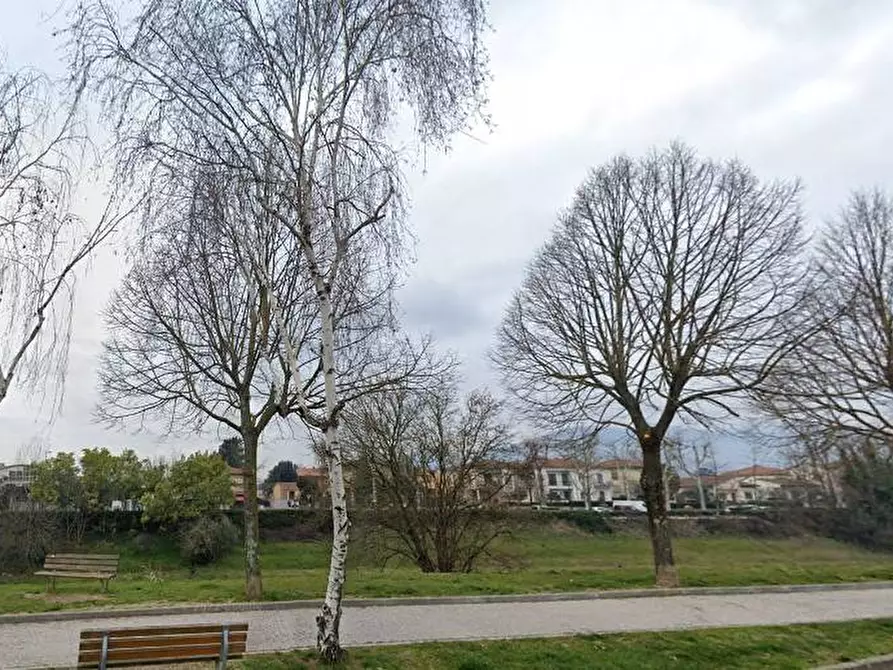 Immagine 6 di Locale commerciale in affitto  in VIA PAPA GIOVANNI XXIII a Calcinaia